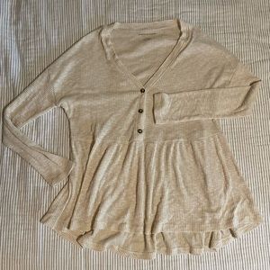American Eagle cream sweater